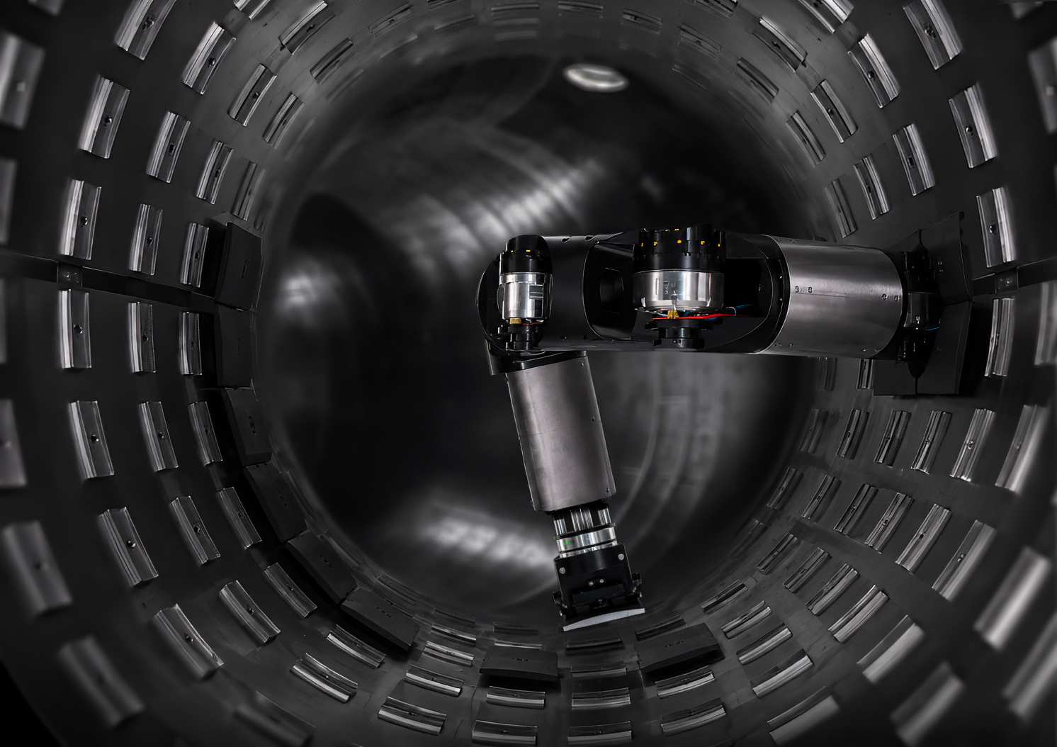 Roman inside the RFX-mod2 vacuum vessel